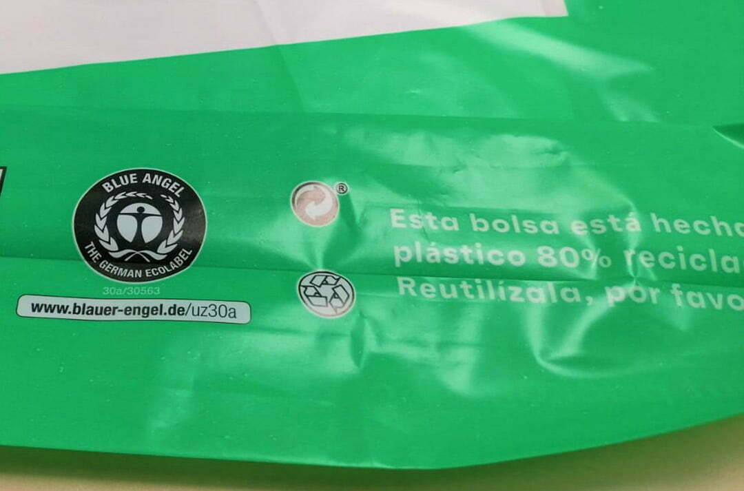 Ecoetiqueta Ángel Azul, una herramienta clave para comunicar el uso de plástico reciclado en los productos