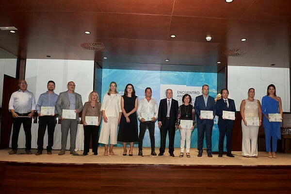 AVEP entrega sus reconocimientos