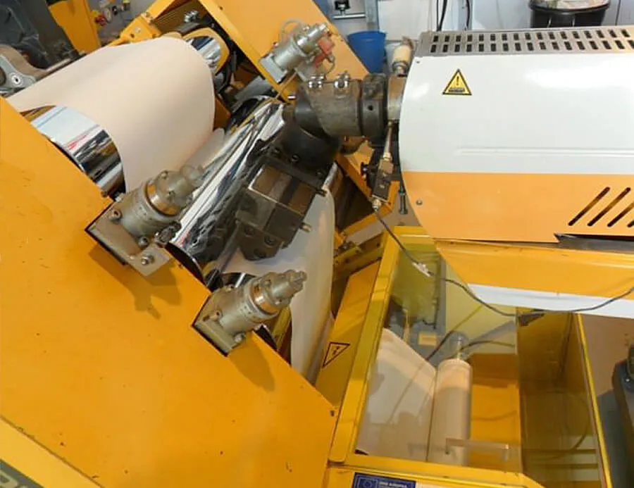 Extrusión coating
