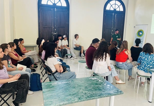 Talleres Marlice Edificio Reloj web